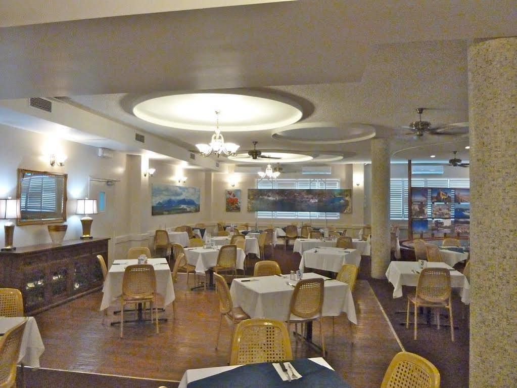 Lees Hotel Ingham Exteriör bild